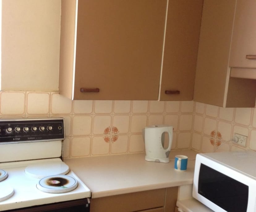Furnished room in a flatshare
