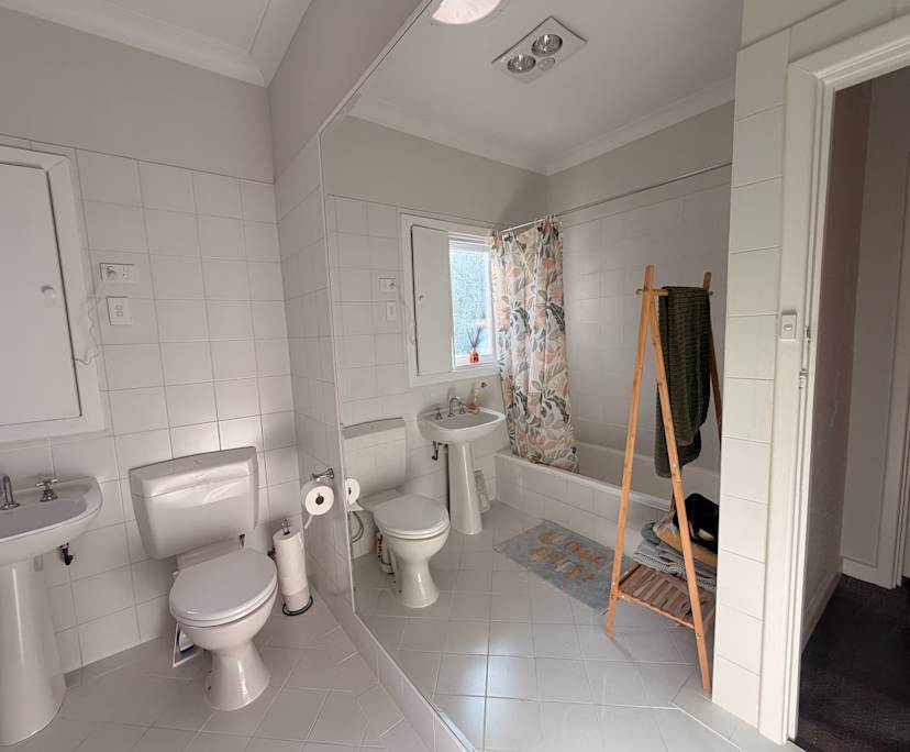 $450, Share-house, 3 bathrooms, Wembley Downs WA 6019