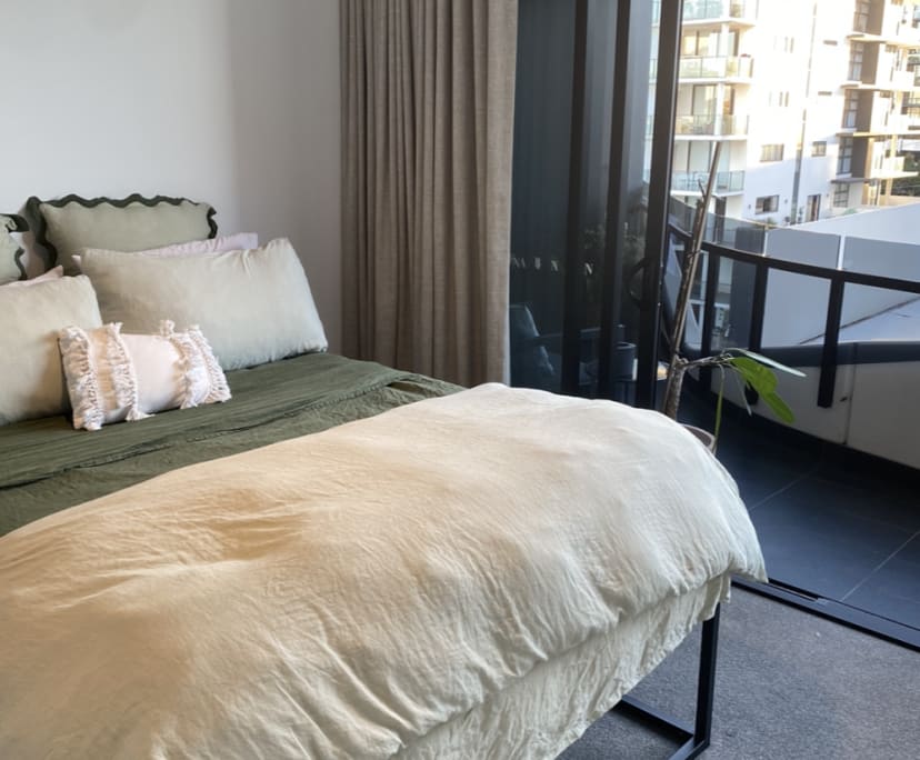 $600, Flatshare, 2 bathrooms, Newstead QLD 4006