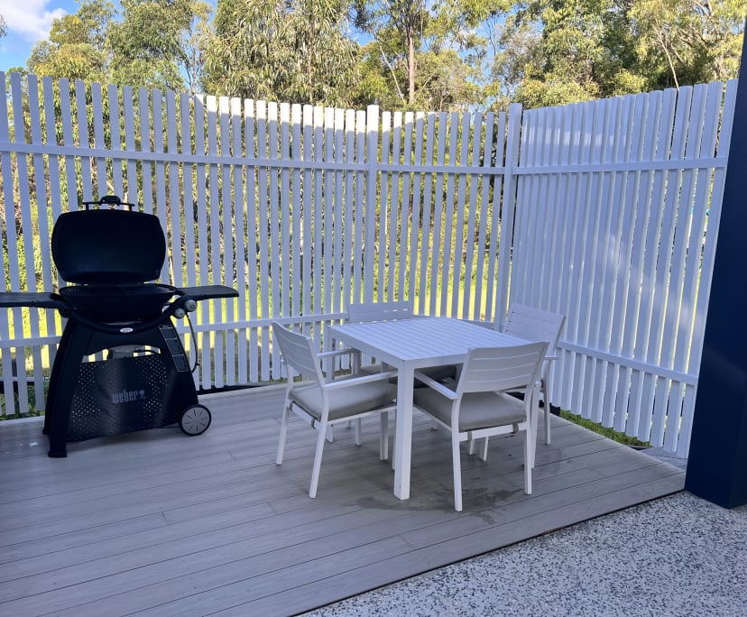 $650, Granny-flat, 1 bathroom, Reedy Creek QLD 4227