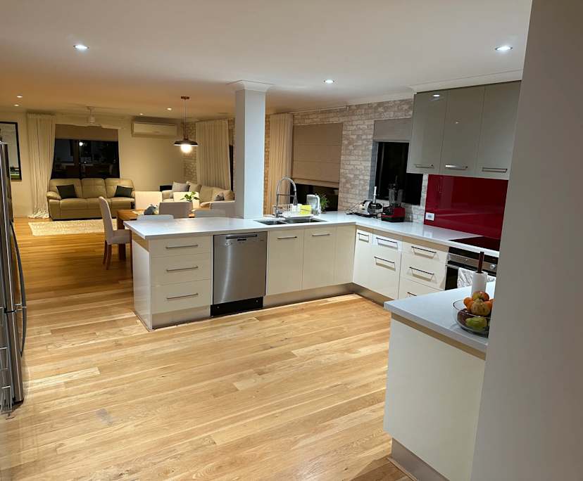 $300, Share-house, 4 bathrooms, Saint James WA 6102