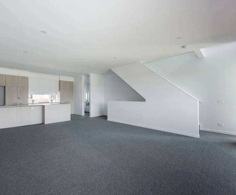 Room with ensuite in a share house