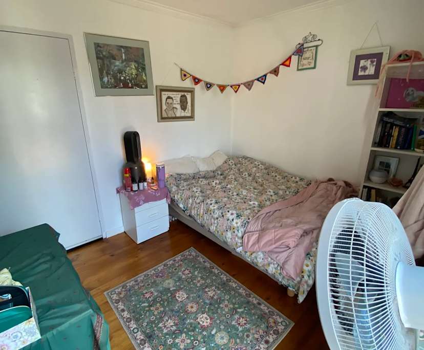 Unfurnished room in a share house