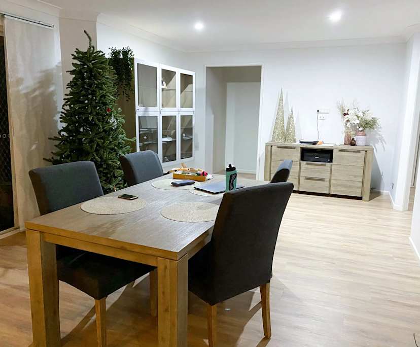 $250, Share-house, 4 bathrooms, Kearneys Spring QLD 4350