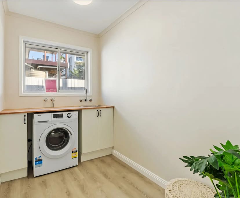 $350-400, Share-house, 3 rooms, Southport QLD 4215, Southport QLD 4215