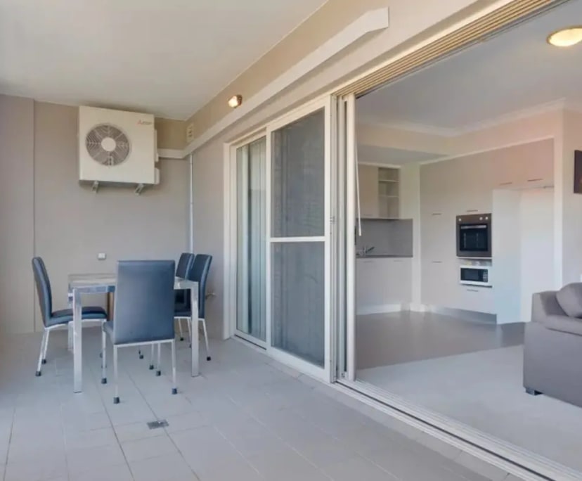 $250, Flatshare, 2 bathrooms, Campbelltown NSW 2560