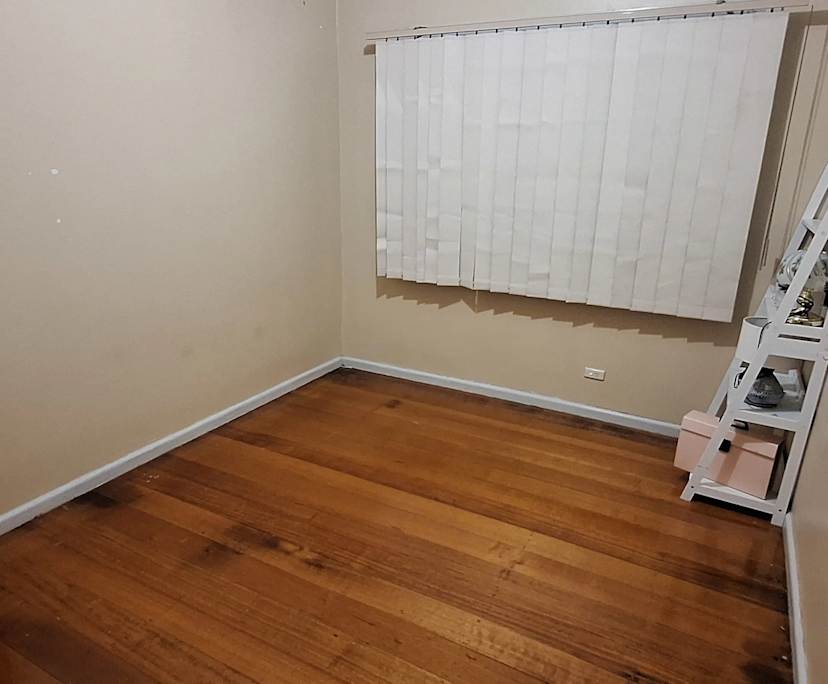 Unfurnished room in a share house