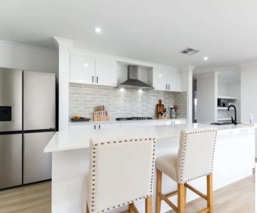 Room in a share house