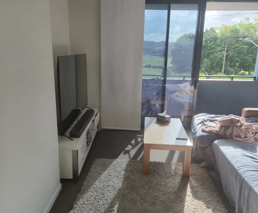 $250, Student-accommodation, 2 bathrooms, Gladstone Central QLD 4680