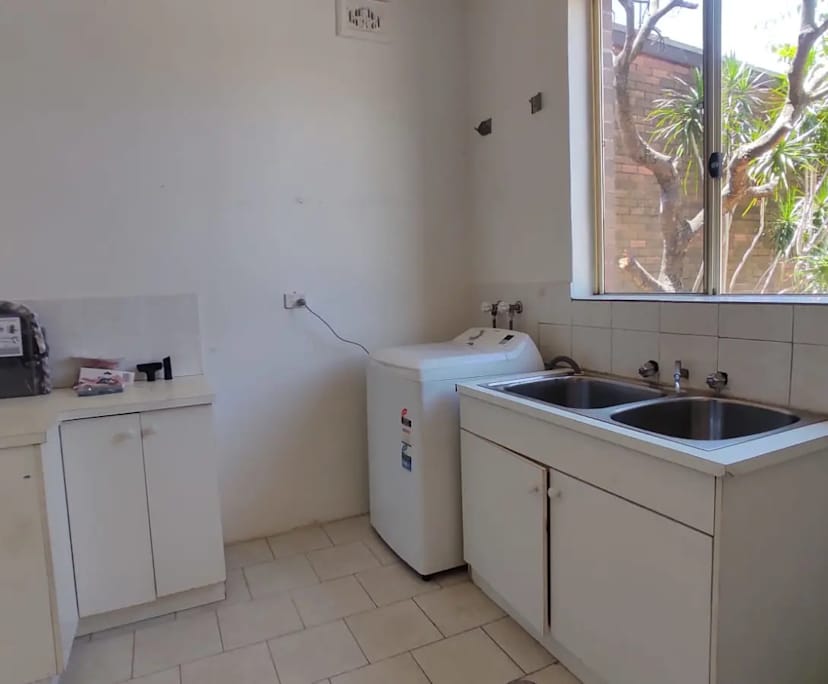 $265, Share-house, 5 bathrooms, Ashbury NSW 2193
