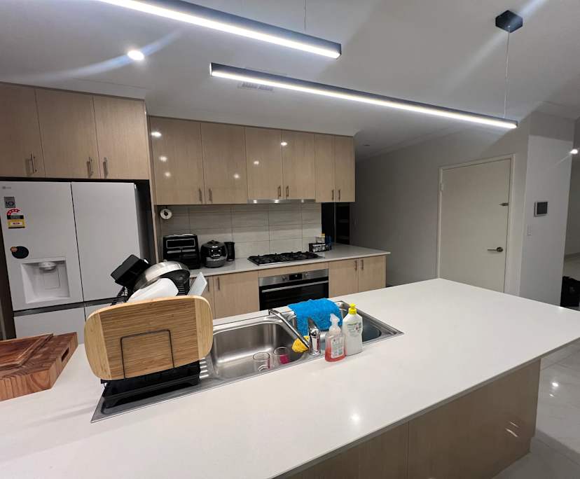 $300, Share-house, 4 bathrooms, Kiara WA 6054