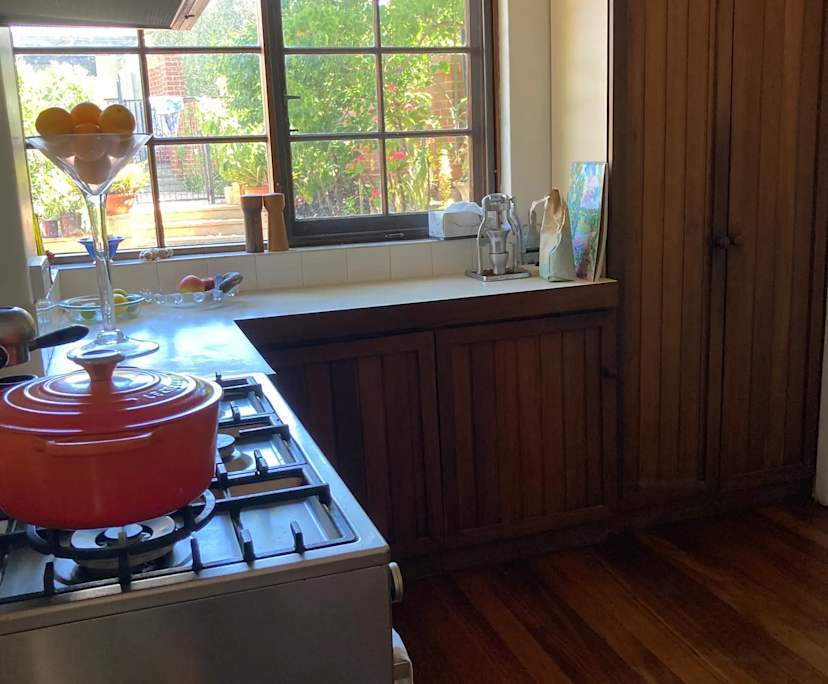 $435, Homestay, 3 bathrooms, Mount Lawley WA 6050