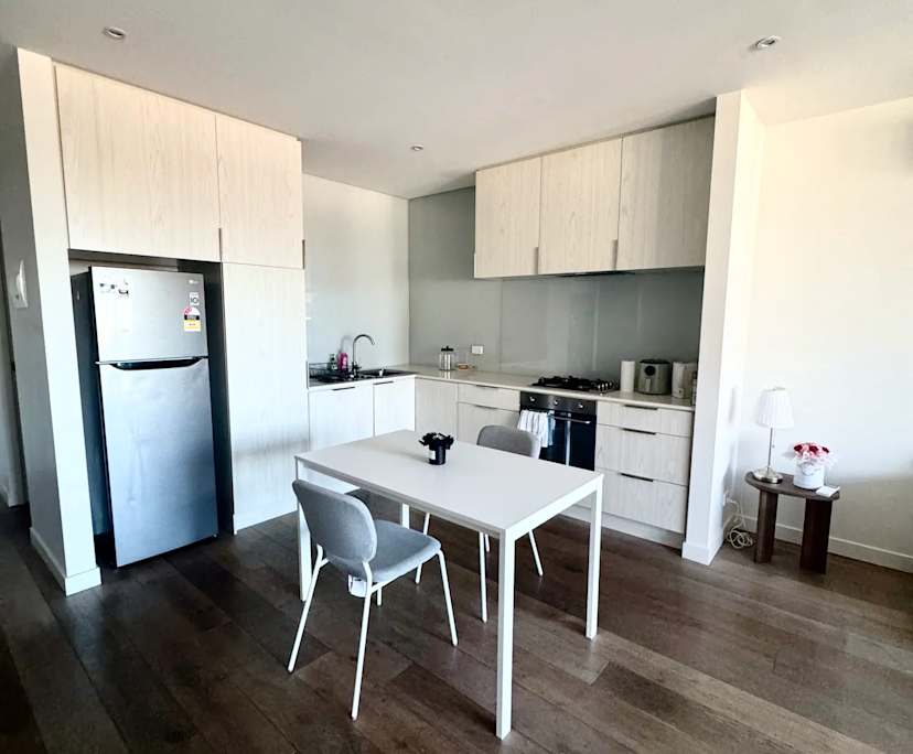 Unfurnished room with own bathroom