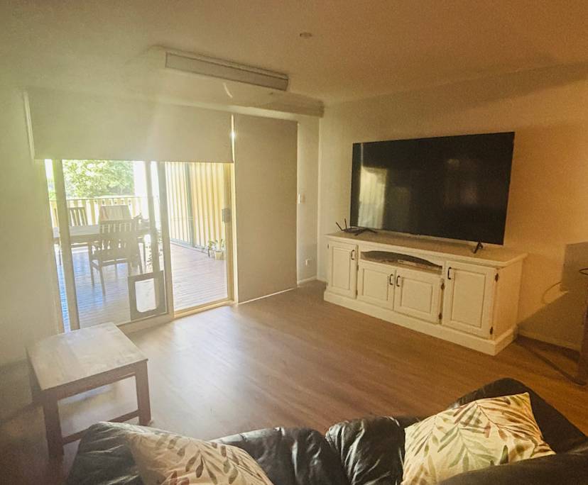 Room in a share house