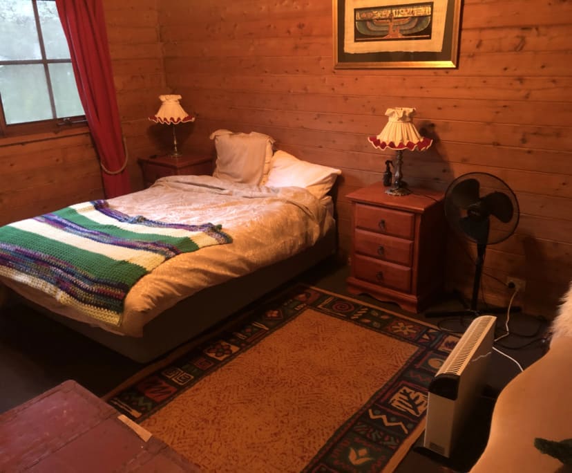 Room for Rent in Medlow Bath, NSW 300, Furnished,...