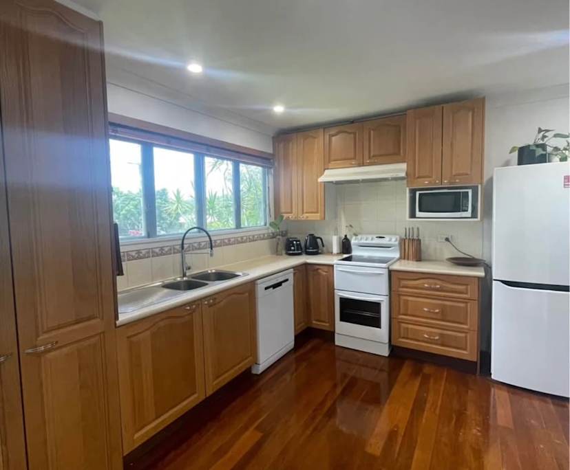 $360, Share-house, 3 bathrooms, Nerang QLD 4211