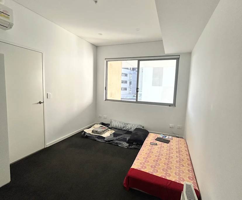 Room with ensuite in a flatshare