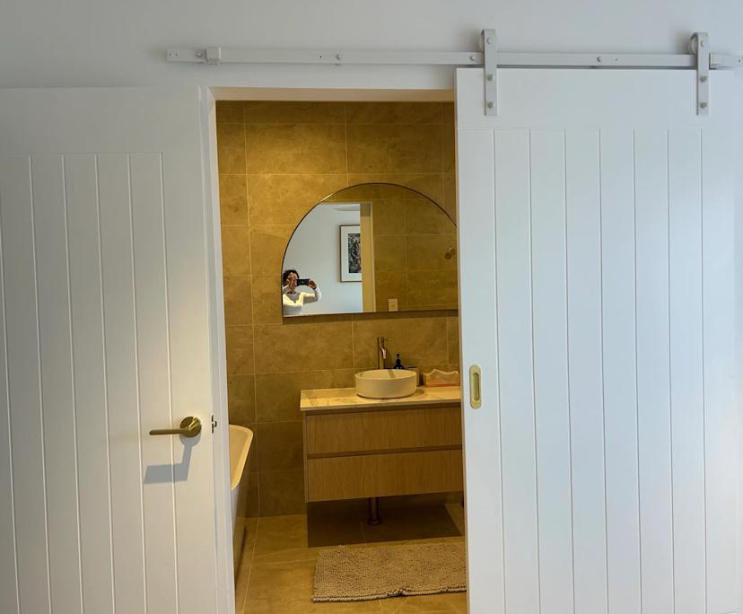 $450, Share-house, 3 bathrooms, Ocean Shores NSW 2483