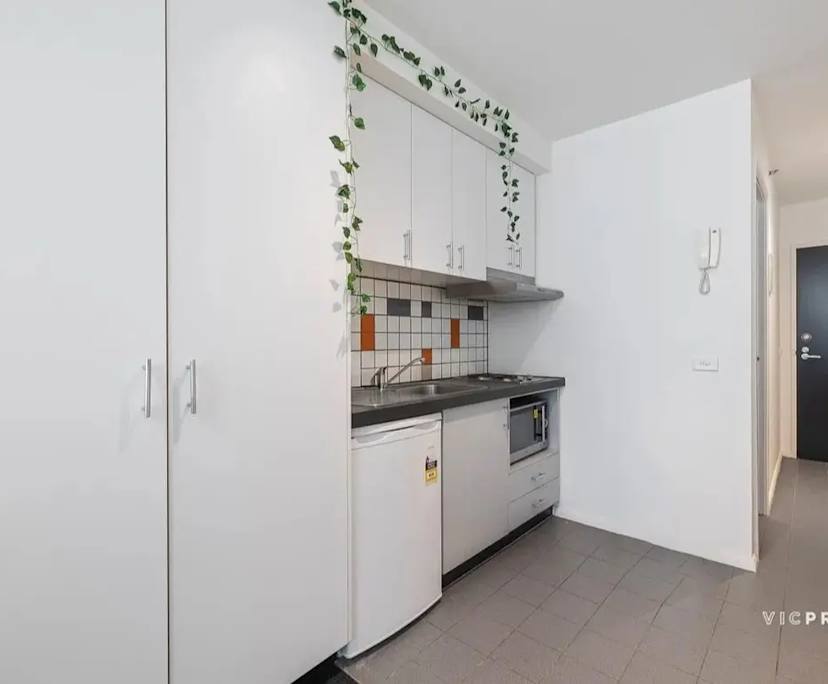 $400, Studio, 1 bathroom, Carlton VIC 3053