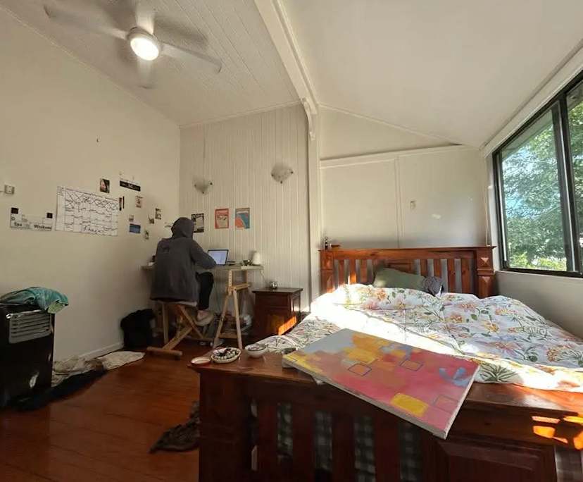 Unfurnished room in a share house
