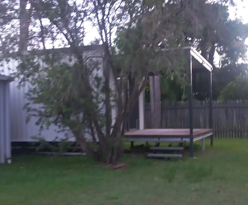 Whole property with 1 room for rent