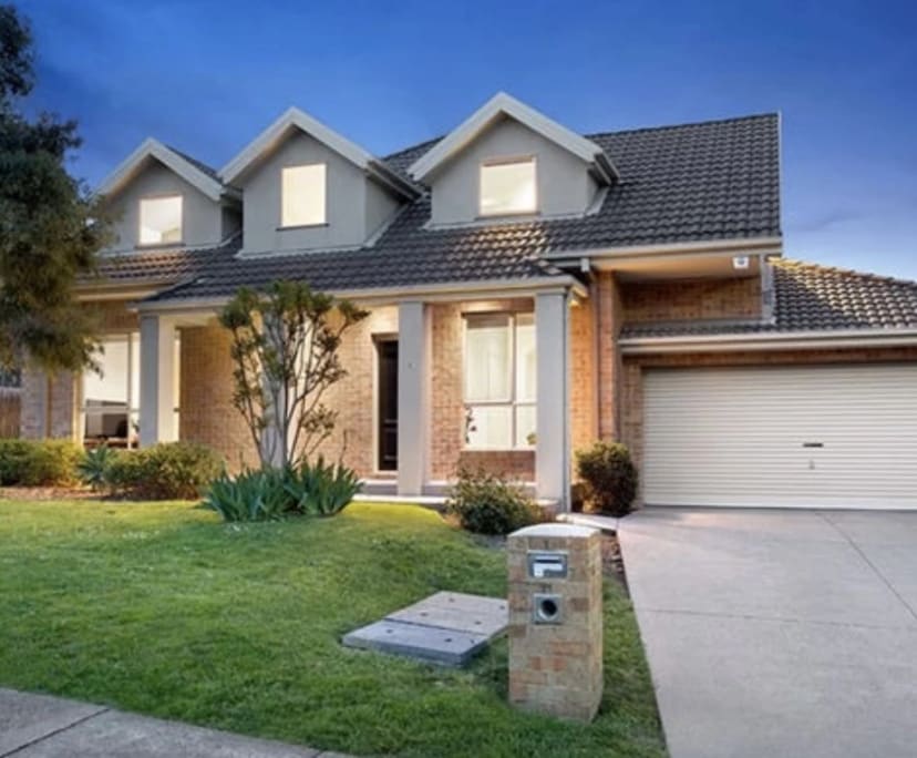 propertyImage