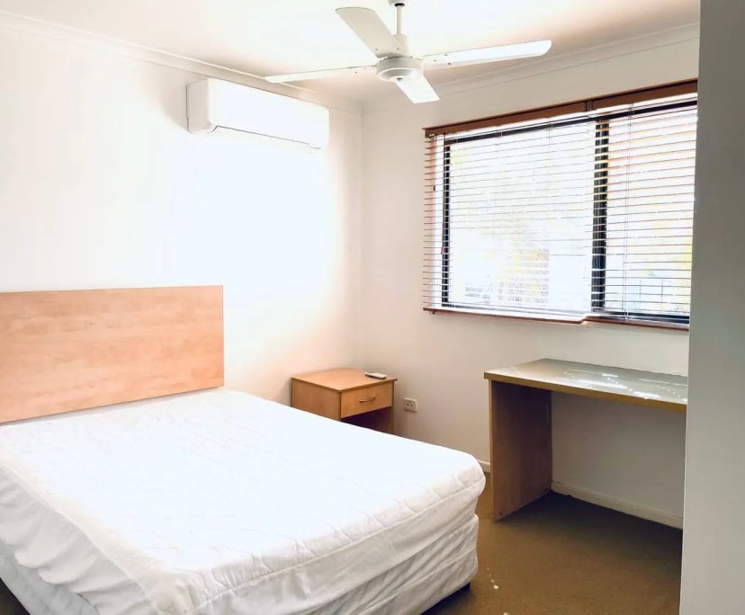 $350-400, Share-house, 3 rooms, Robertson QLD 4109, Robertson QLD 4109