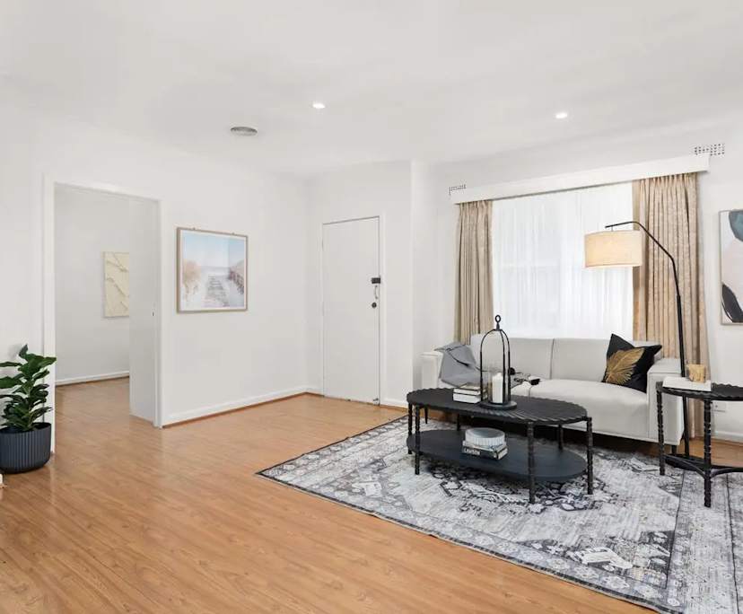 Furnished room in a share house