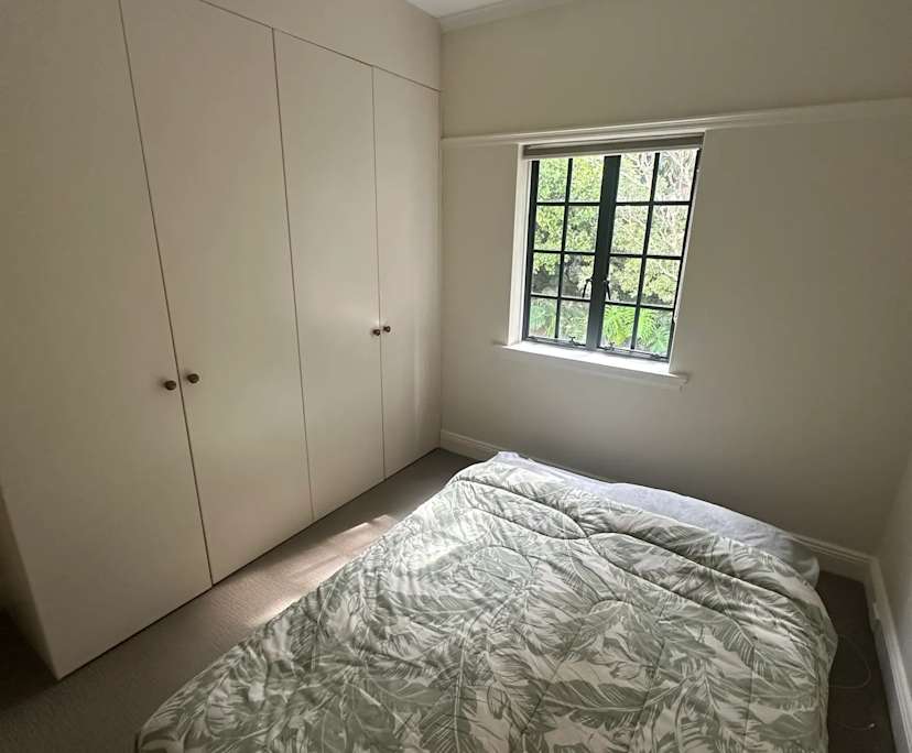 $450, Flatshare, 2 bathrooms, McMahons Point NSW 2060