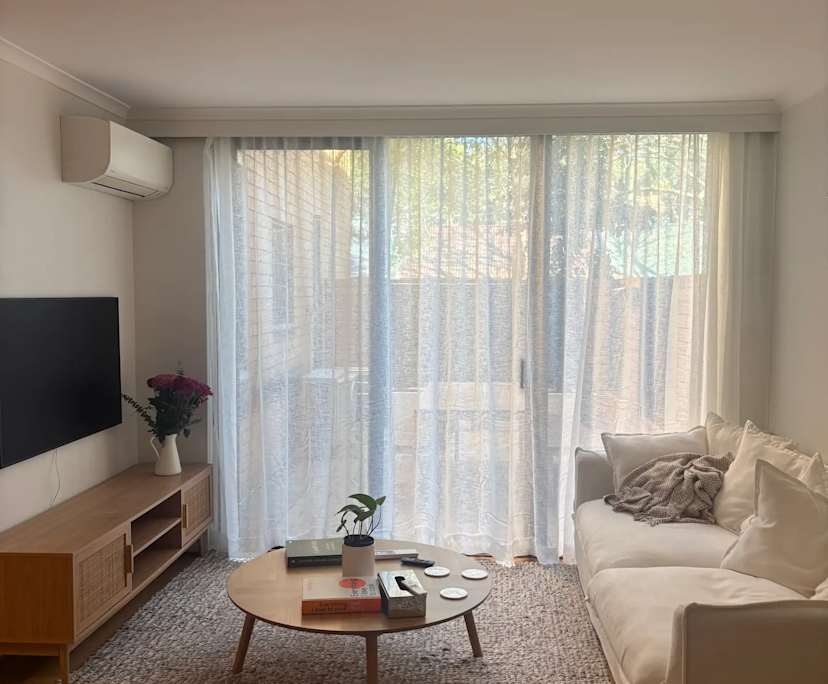 Room with ensuite in a share house
