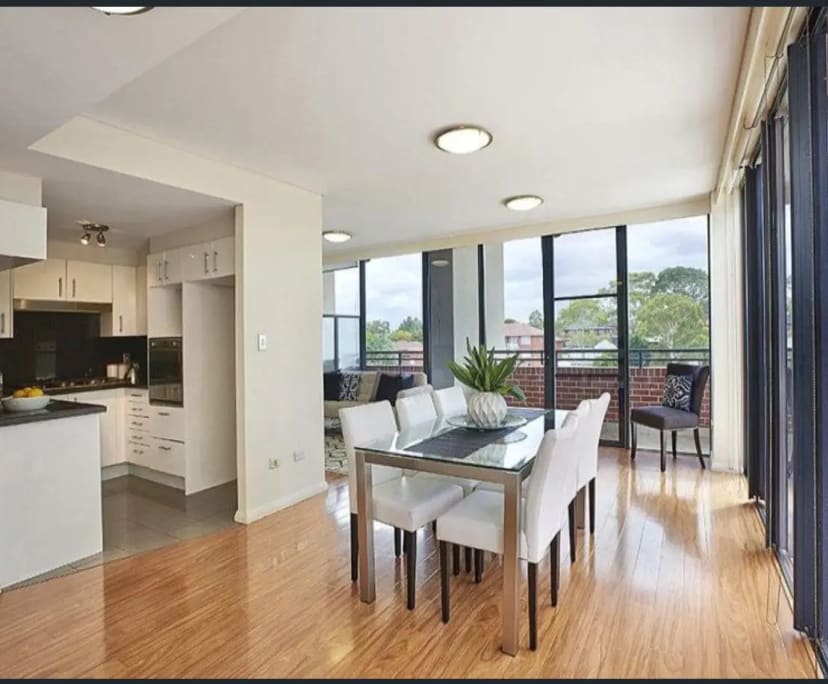Room for Rent in Ashfield, Sydney 350, Furnished,...