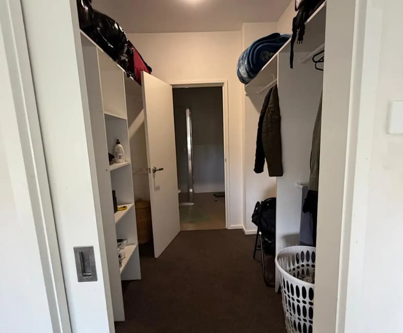 $350, Flatshare, 2 bathrooms, Harrison ACT 2914