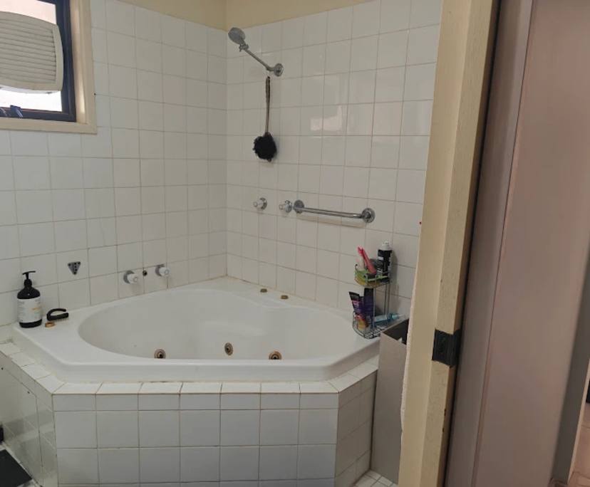 propertyImage