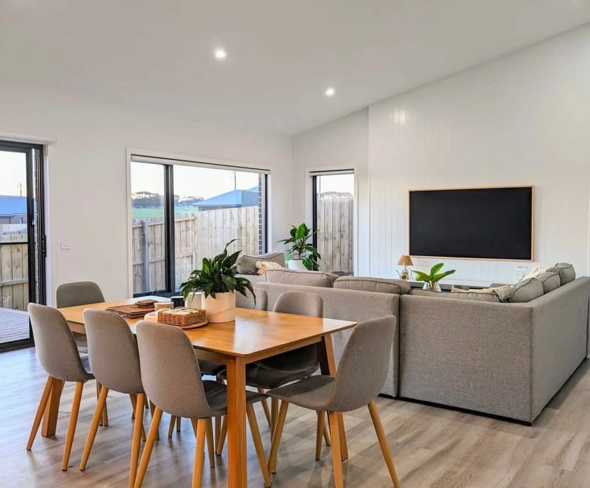Unfurnished room in a share house