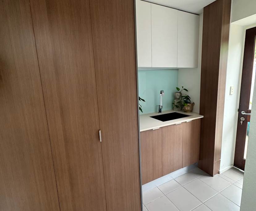 $380, Share-house, 5 bathrooms, Currumbin Waters QLD 4223