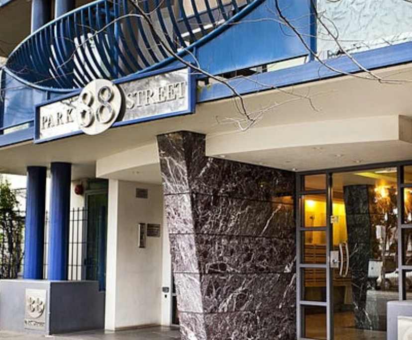 Whole property with 2 rooms for rent