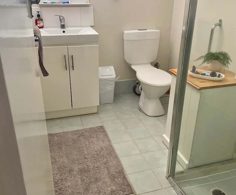 $290, Flatshare, 2 bathrooms, Wembley Downs WA 6019