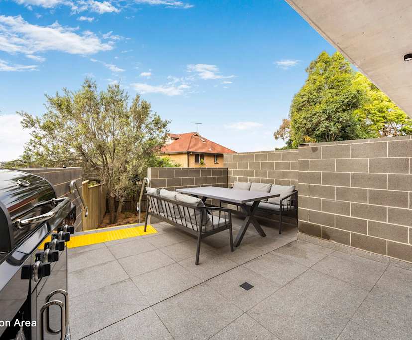$600, Studio, 1 bathroom, Hurlstone Park NSW 2193