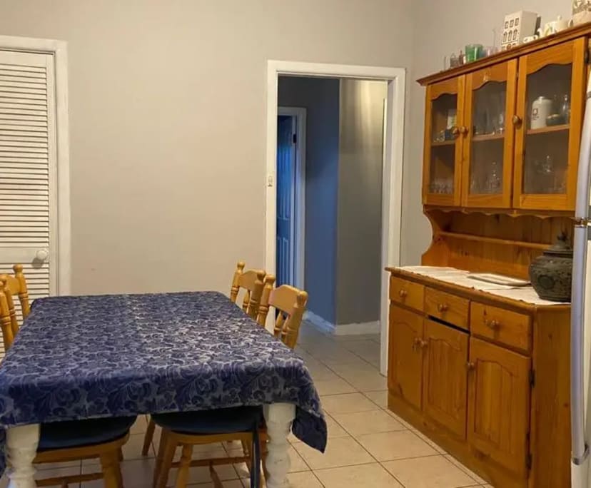 Room with ensuite in a share house