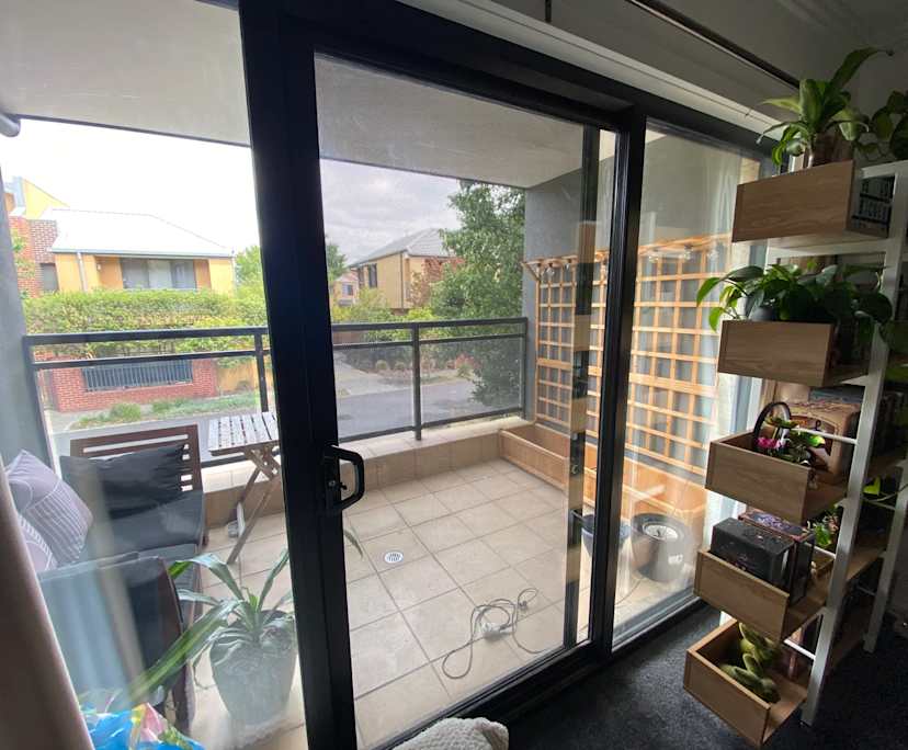 $220, Flatshare, 2 bathrooms, Glen Huntly VIC 3163