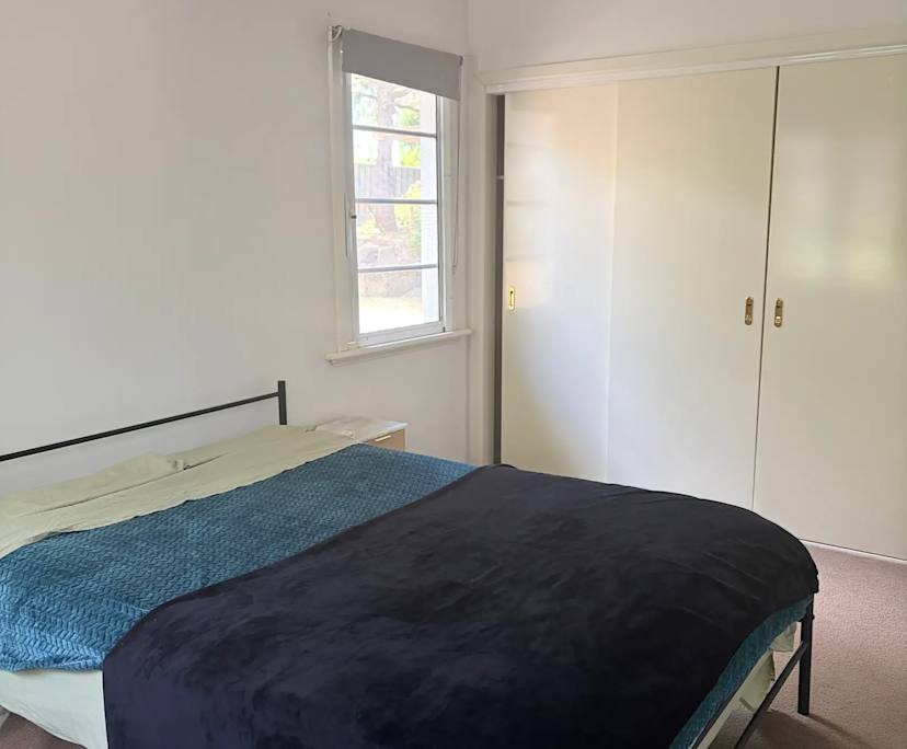 $250, Share-house, 3 bathrooms, Golden Square VIC 3555