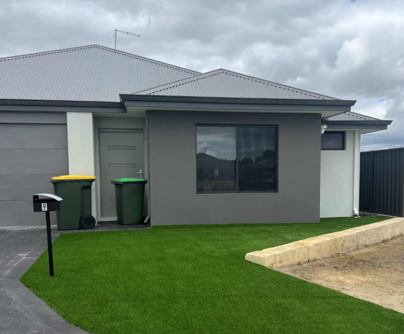 $450, Share-house, 4 bathrooms, Brabham WA 6055