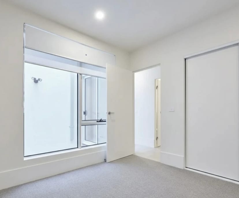 $400, Share-house, 3 bathrooms, Port Melbourne VIC 3207