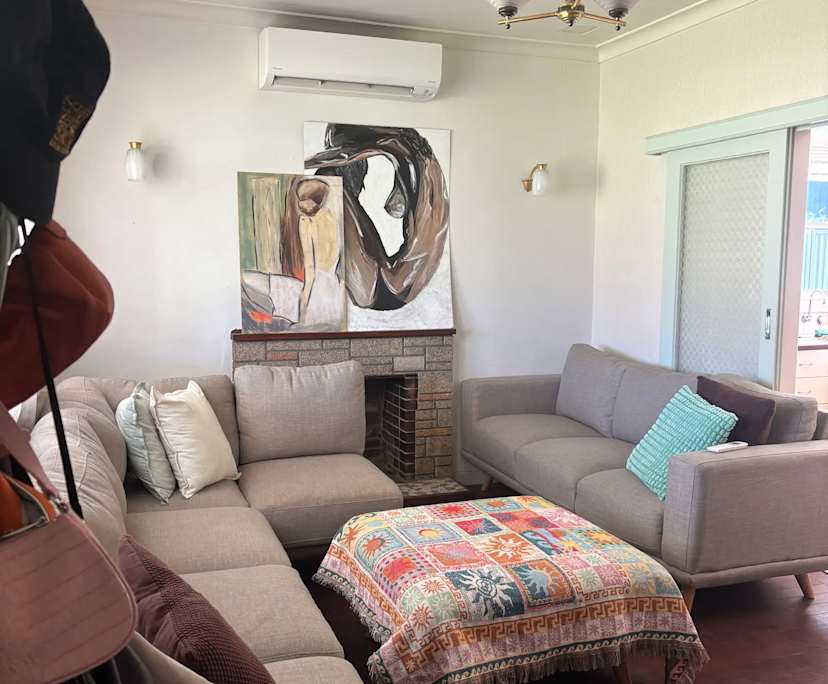 $300, Share-house, 3 bathrooms, Karrinyup WA 6018