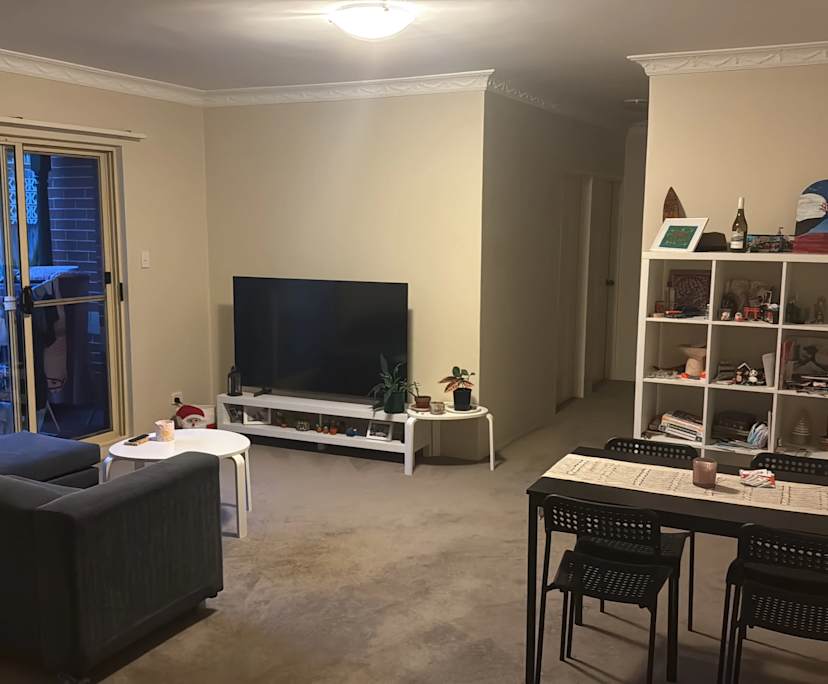 Furnished room in a flatshare