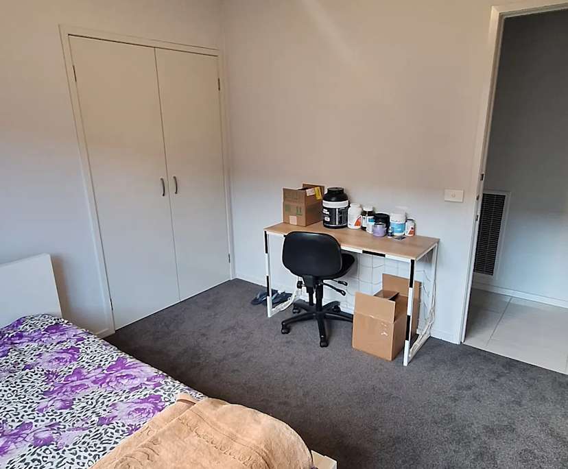 $235, Share-house, 5 bathrooms, Pakenham VIC 3810