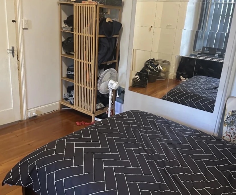 Unfurnished room in a share house