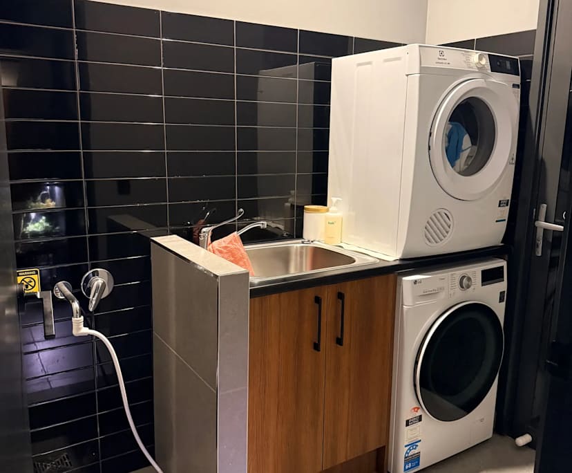 $300, Share-house, 3 bathrooms, Nirimba QLD 4551