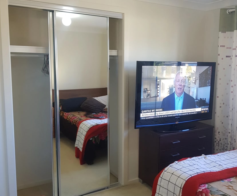 Room in a share house