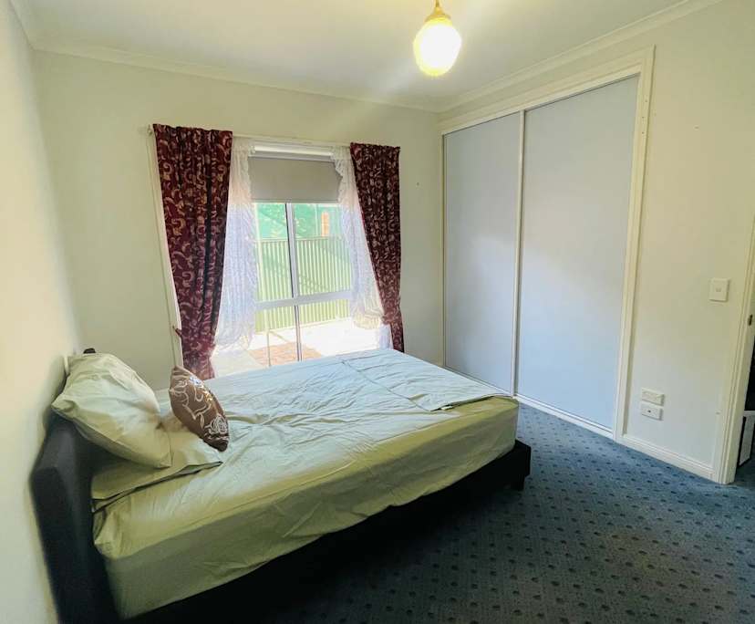 $310, Share-house, 3 bathrooms, Wangaratta VIC 3677